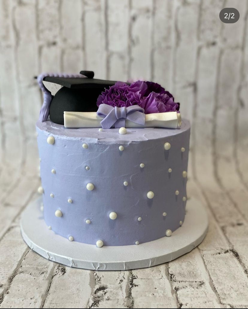 6" Round Custom Cake